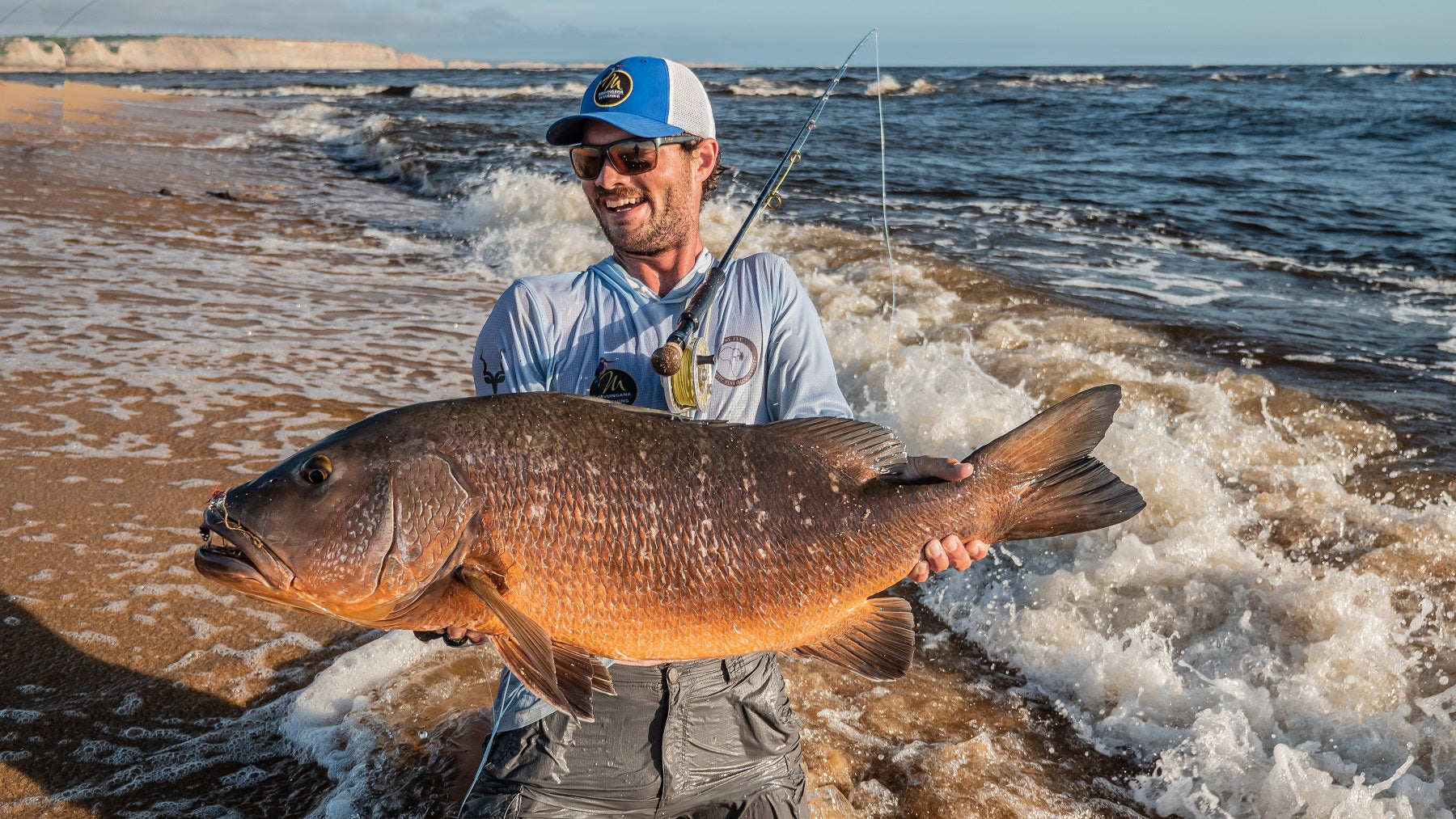 We offer guided flyfishing trips to Angola to target tarpon, jacks, snapper and an array of other species both from the beach and boats in the estuary. 