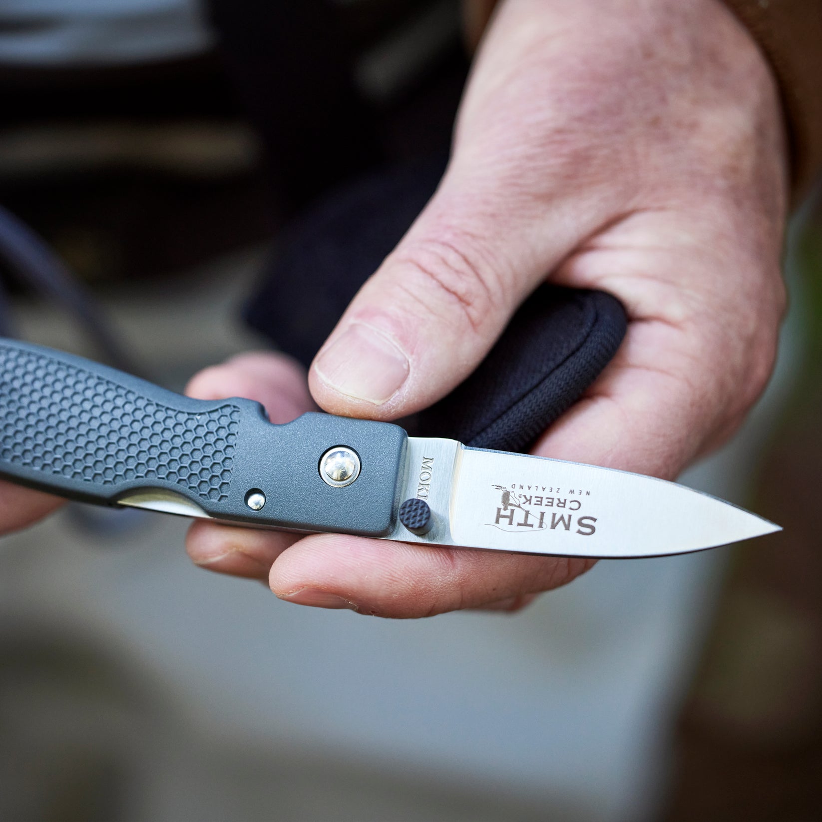 Smith Creek Pike Tooth Knife Grey