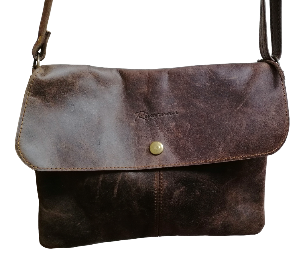 LAINOS SLING BAG