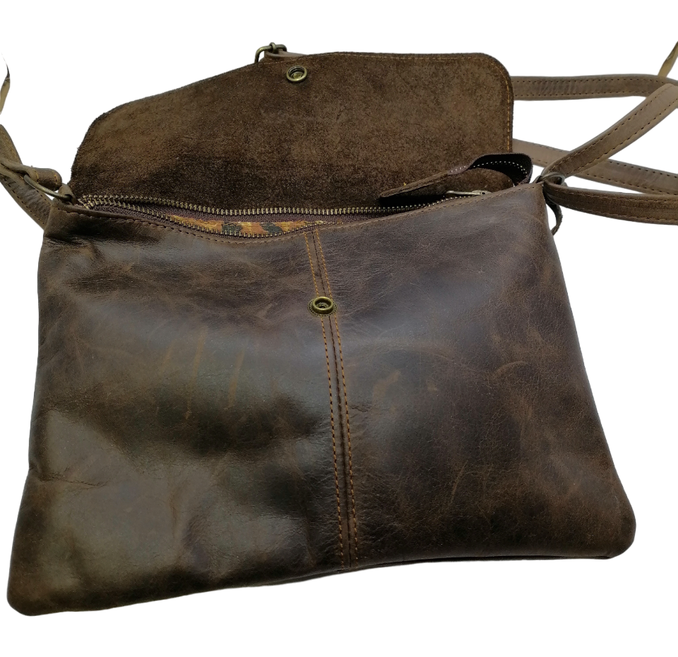 LAINOS SLING BAG